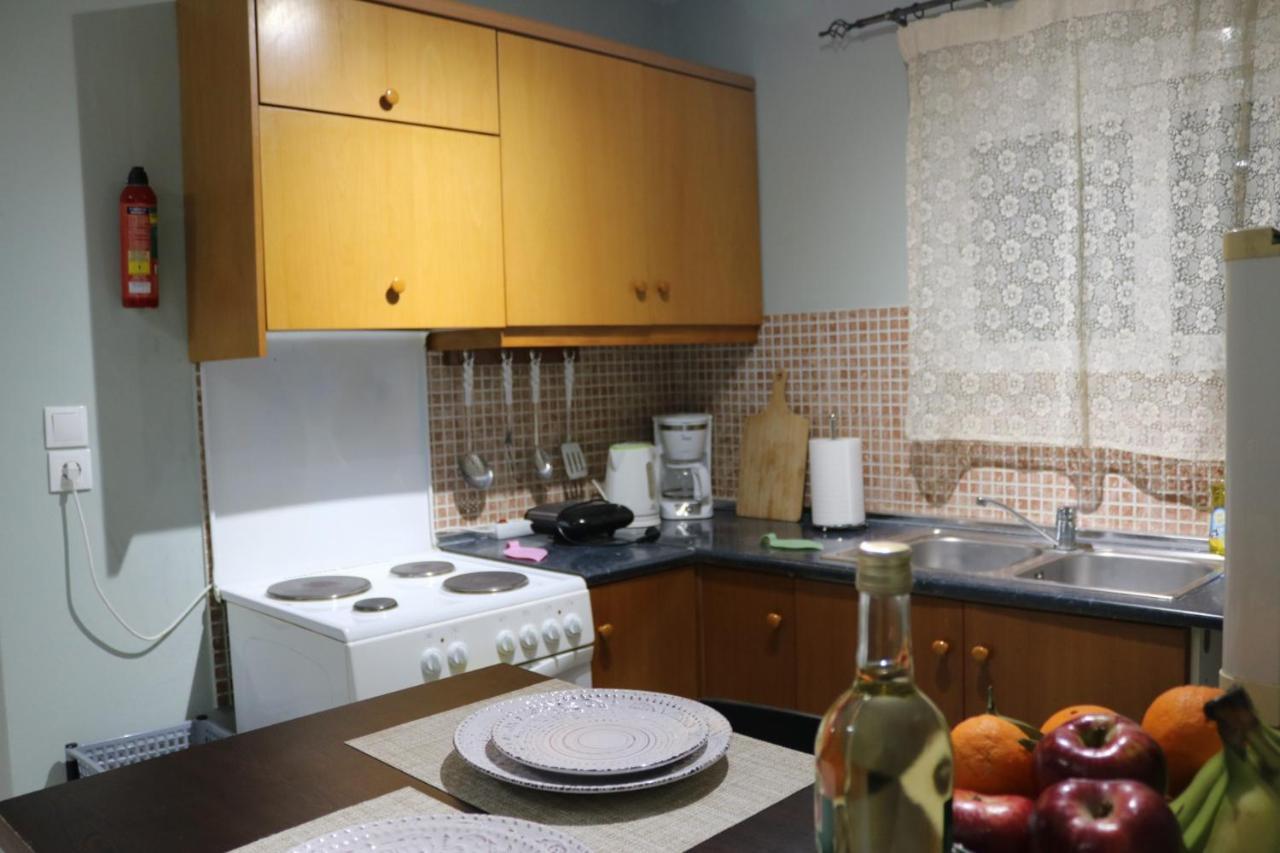 Semi-Basement 50Sqm Apartment Near Kos Citycenter ภายนอก รูปภาพ